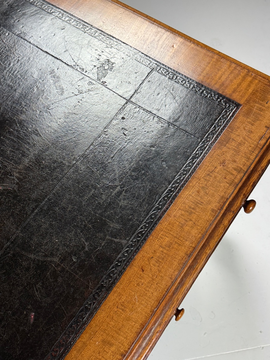 English Mahogany Desk, 19th Century-photo-6