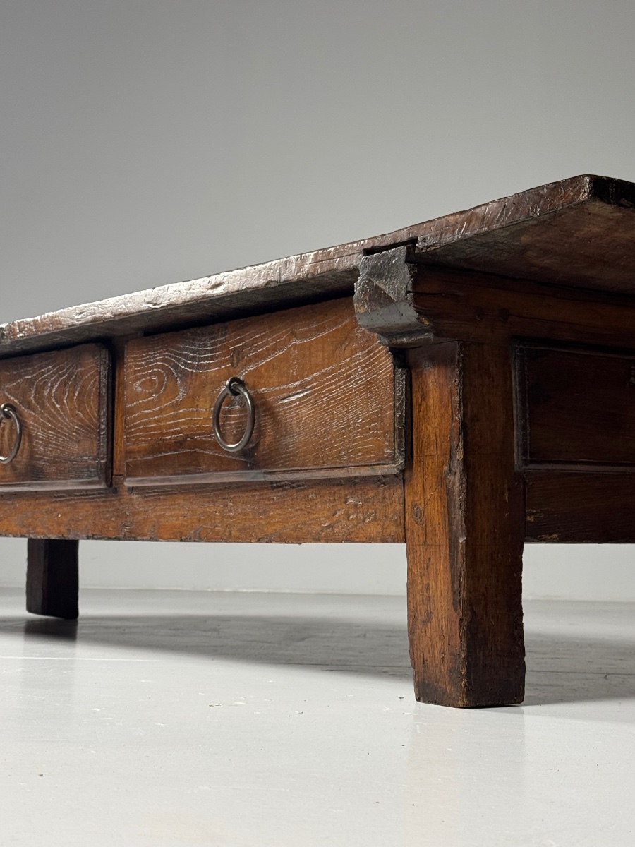Table basse espagnole du XVIIIe siècle-photo-2