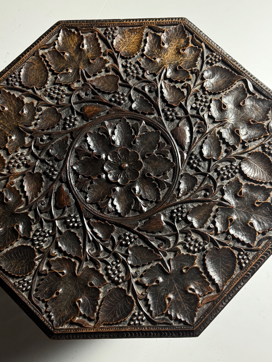 Hand-carved Anglo-indian-style Side Table-photo-3