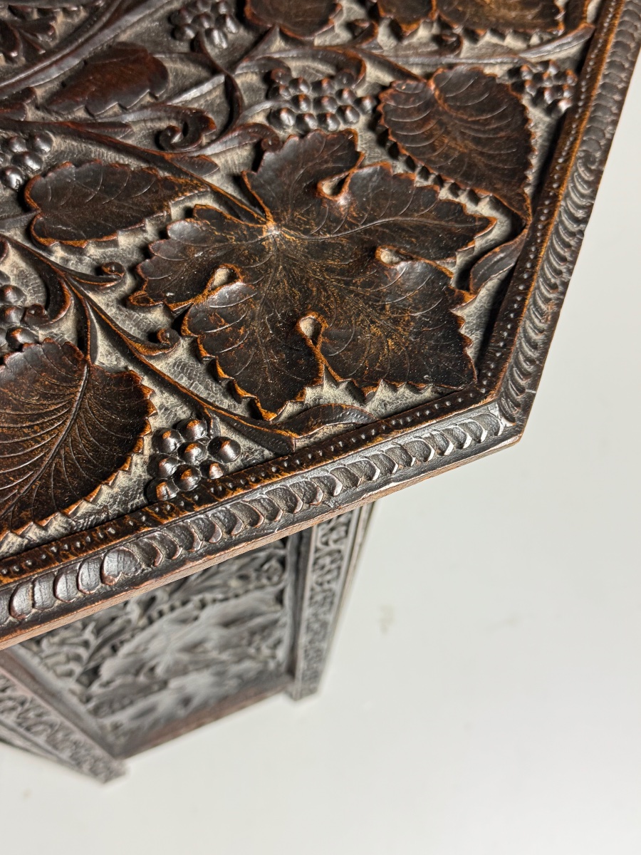 Hand-carved Anglo-indian-style Side Table-photo-4
