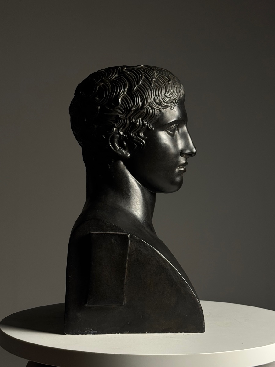 Greek Bust Depicting The Dorophoros-photo-2