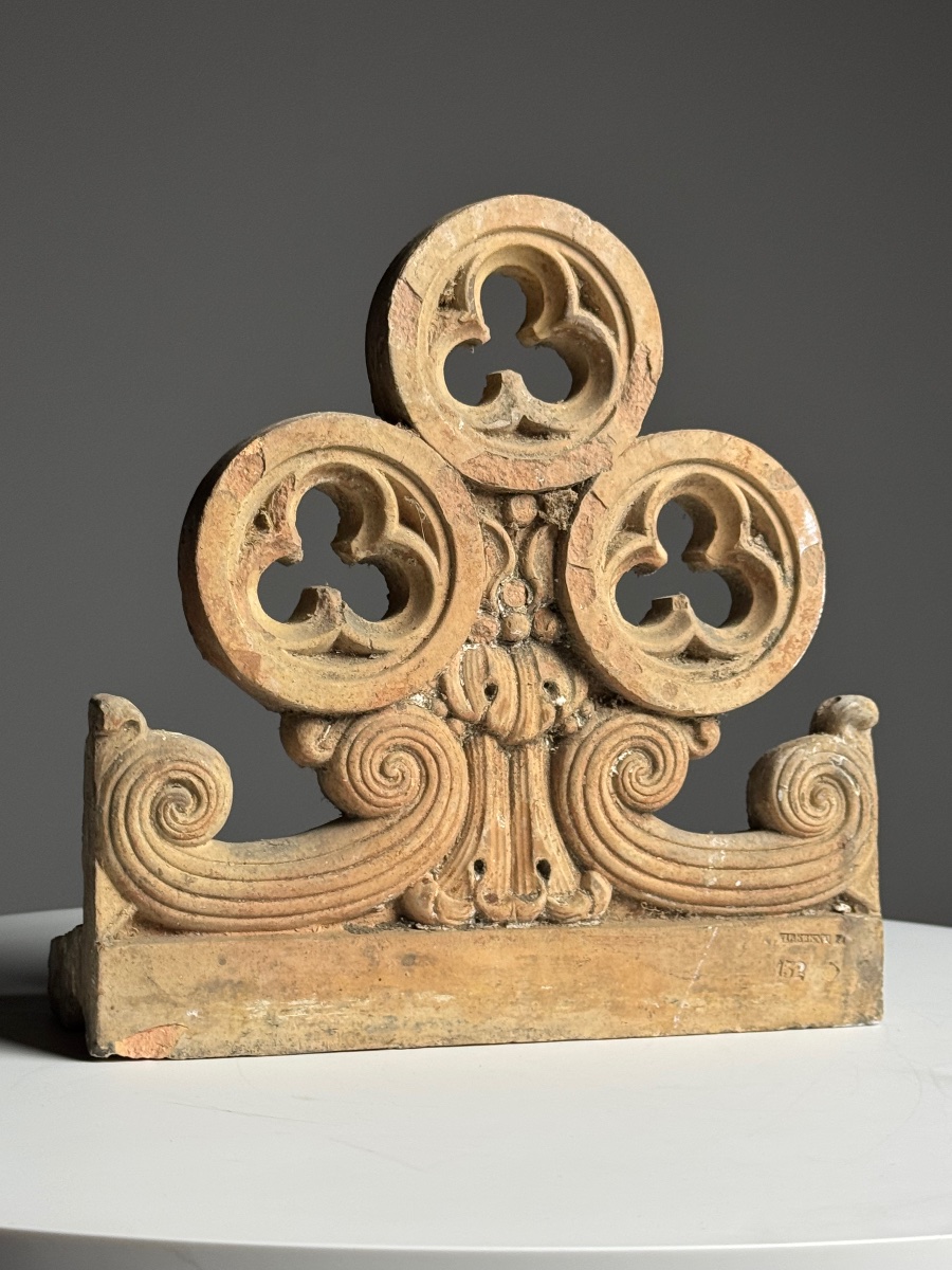 Set Of 2 Terracotta Ornaments 