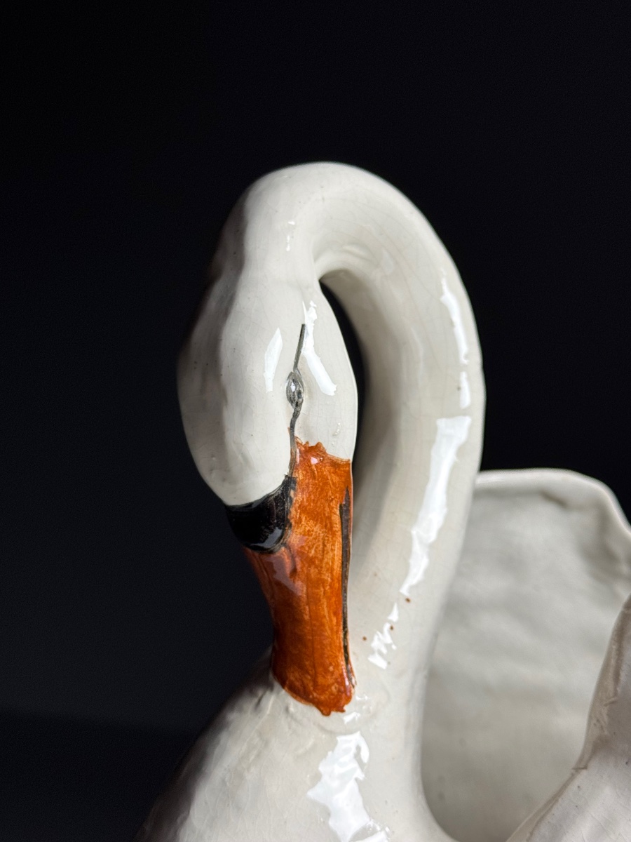 Vintage Swan-shaped Champagne Bucket-photo-3