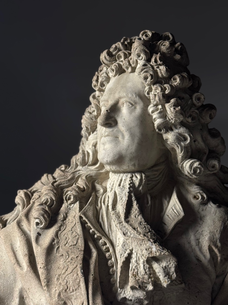 Énorme buste de Louis XIV en béton-photo-2