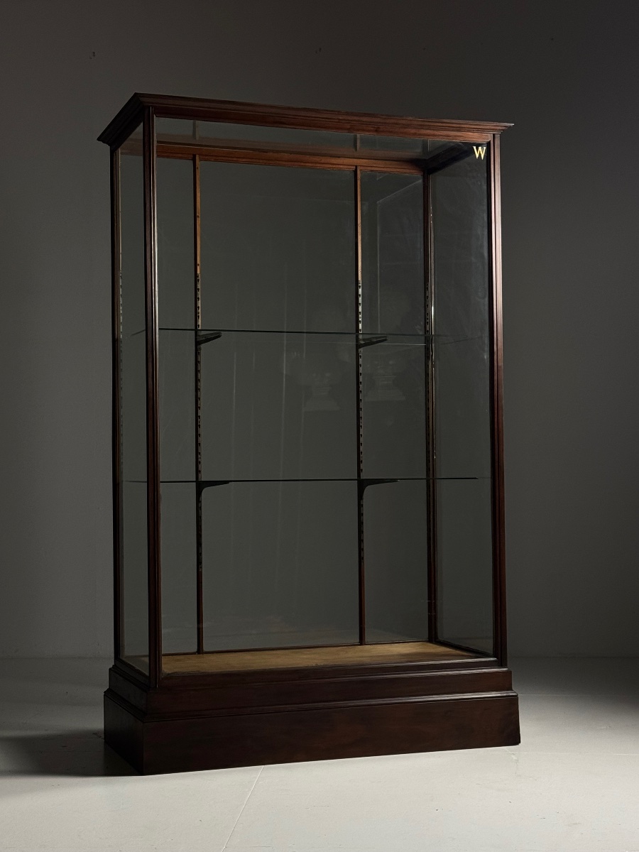 Mahogany Museum Display Case, Circa 1920