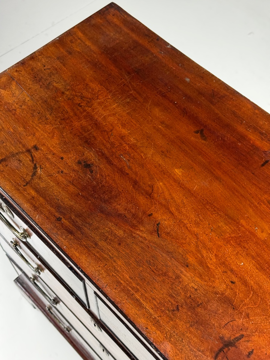 English Chest Of Drawers Ca. 1800-photo-4