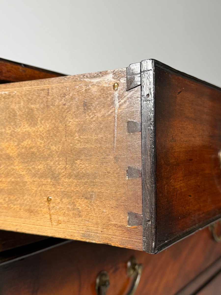English Chest Of Drawers Ca. 1800-photo-4