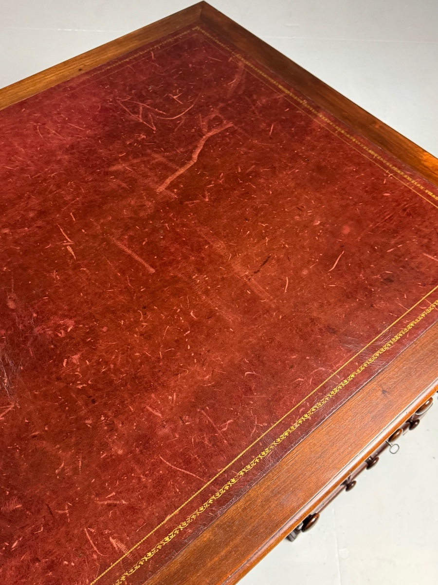 19th-century Mahogany Double Desk-photo-7