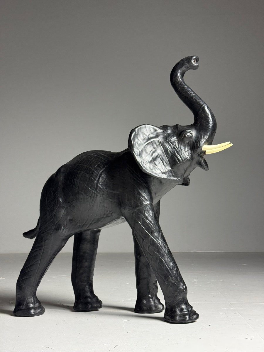 Cuir d'éléphant anglais