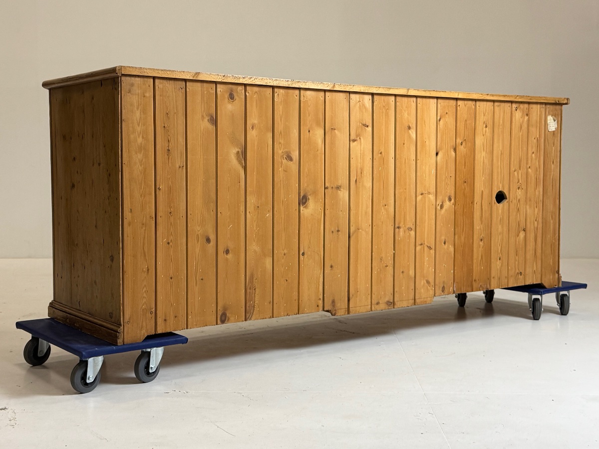 19th-century English Pine Sideboard-photo-2