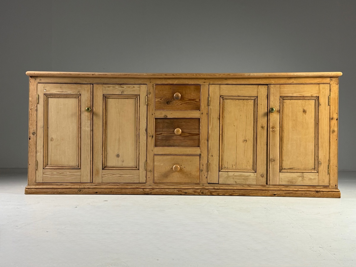 19th-century English Pine Sideboard-photo-5