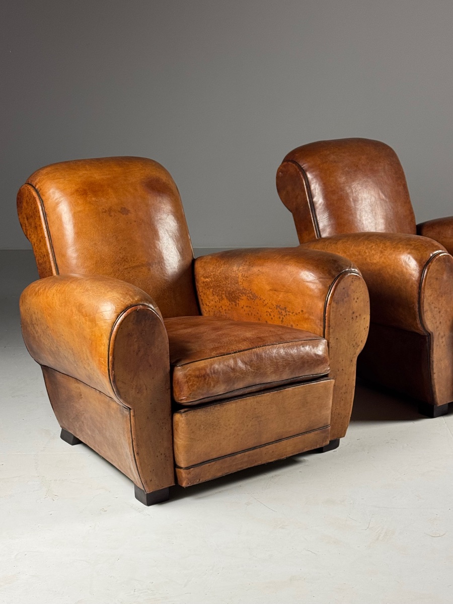 Paire de fauteuils club français, 1930-1940