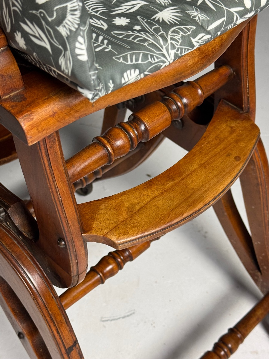 Chaise haute victorienne du XIXe siècle-photo-4