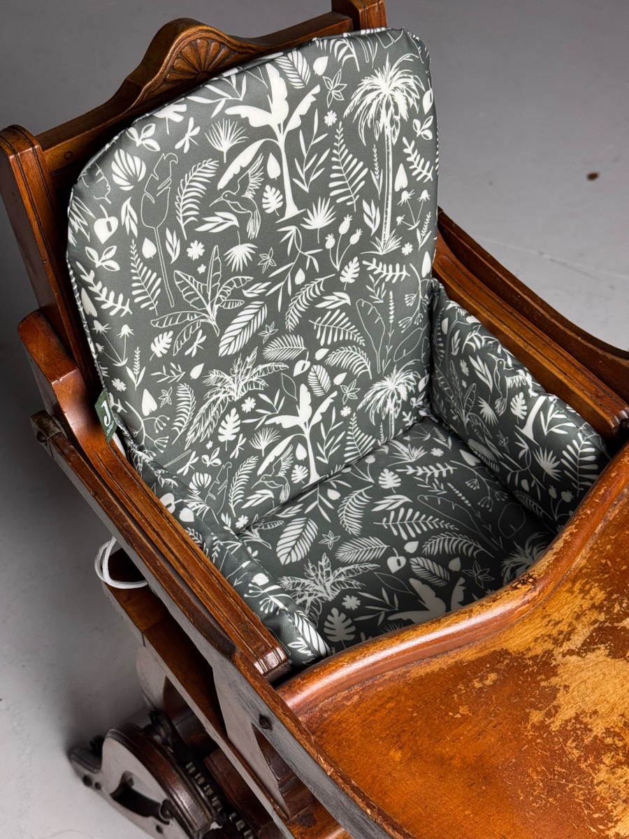 Chaise haute victorienne du XIXe siècle-photo-7