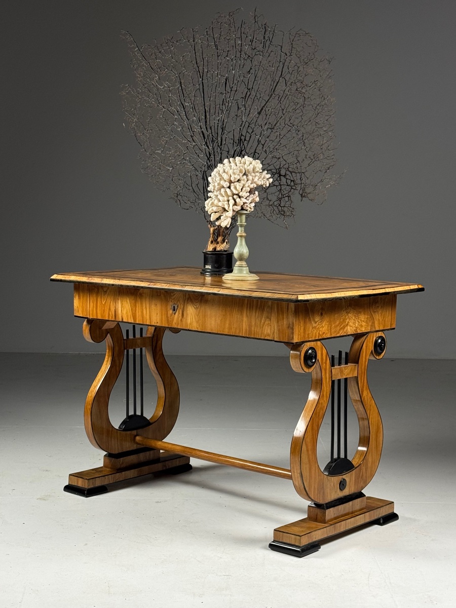Bureau de style Biedermeier, XIXe siècle-photo-2