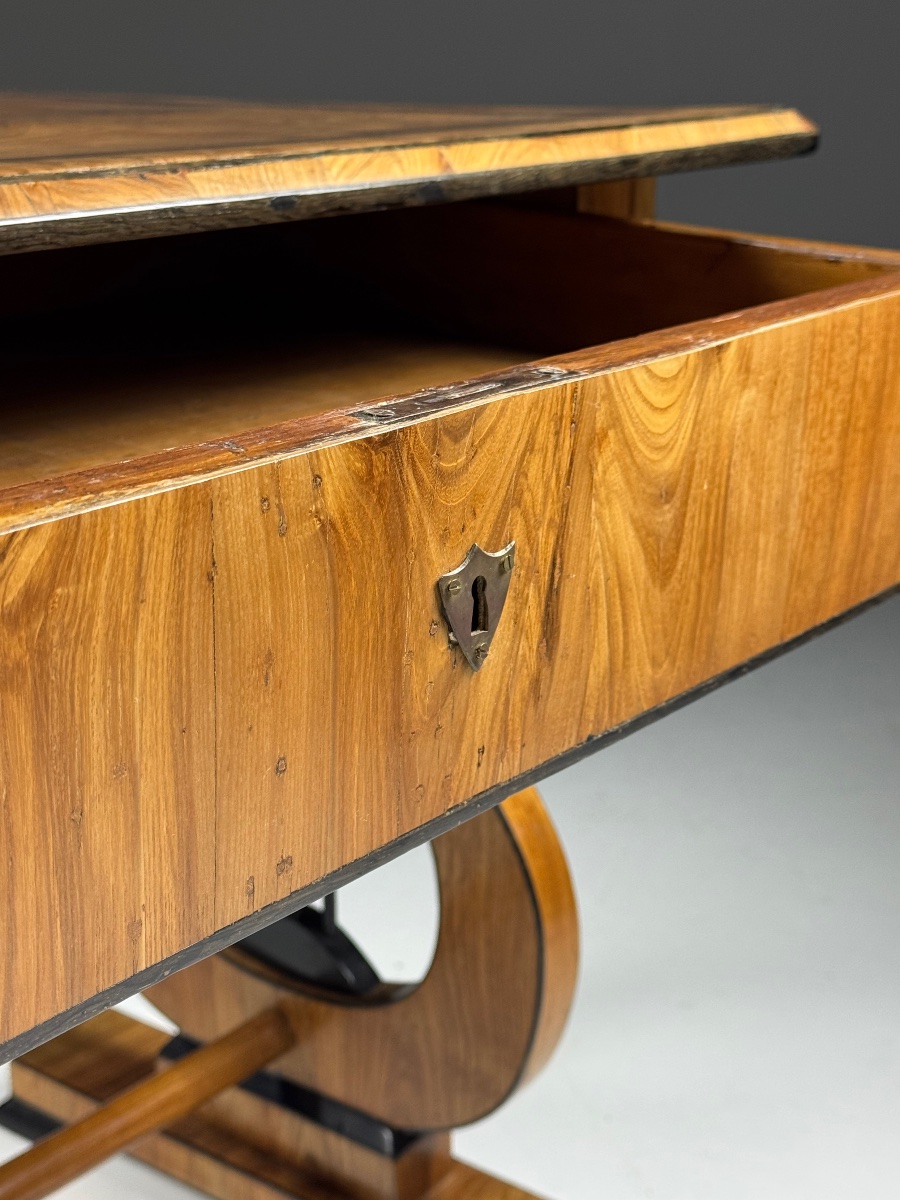 Bureau de style Biedermeier, XIXe siècle-photo-3