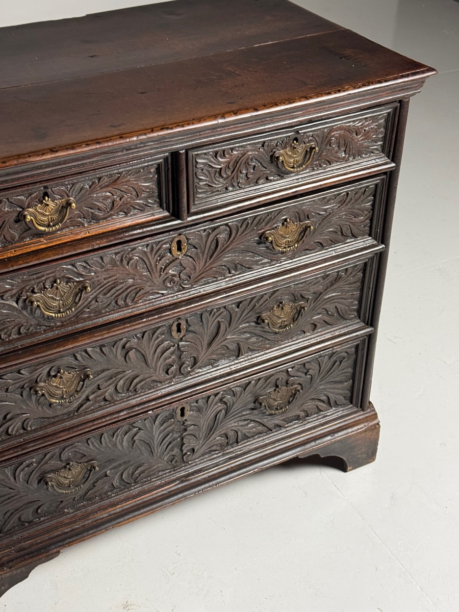 Richly Carved English Chest Of Drawers, 19th Century-photo-2