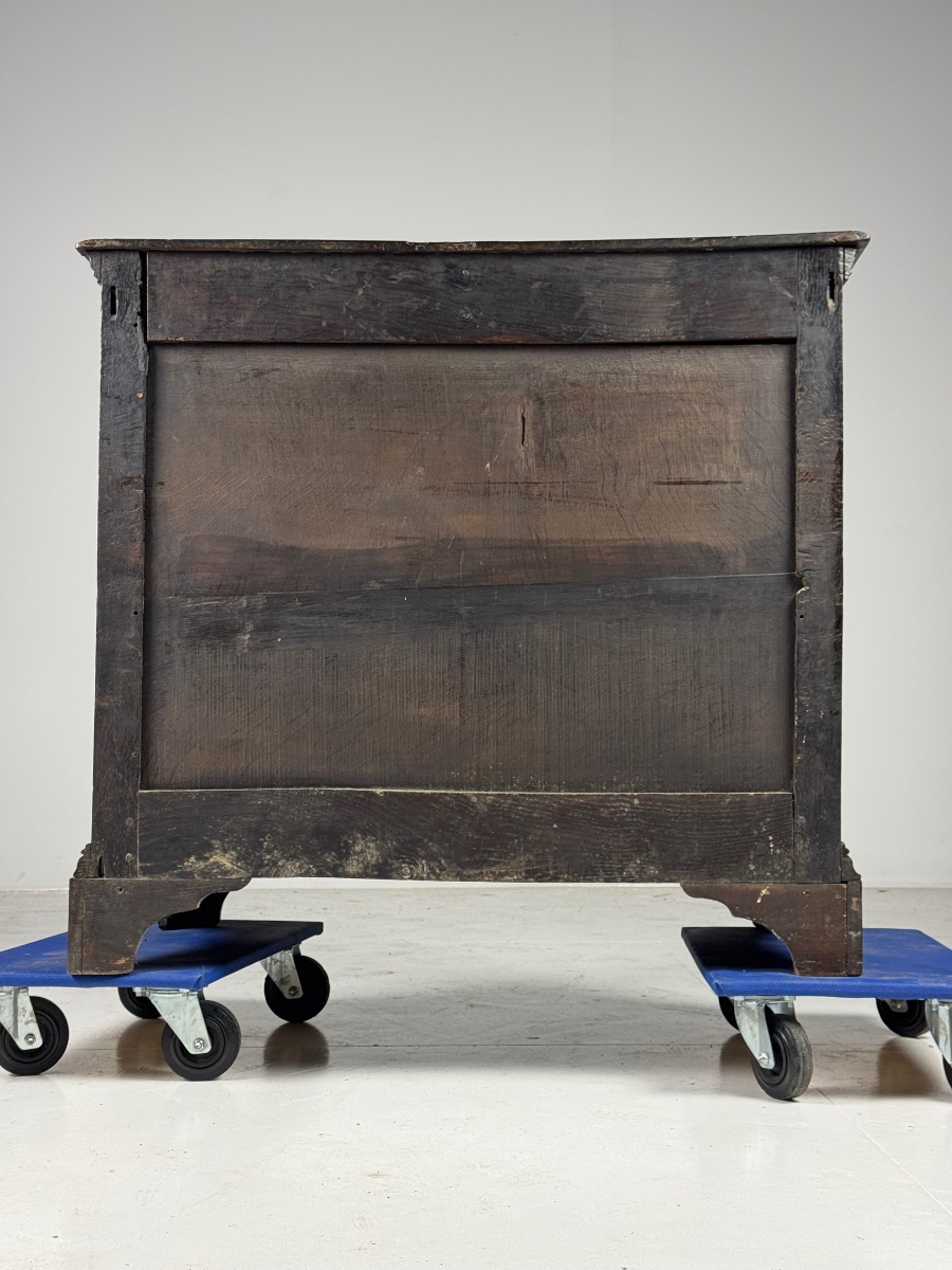 Richly Carved English Chest Of Drawers, 19th Century-photo-1