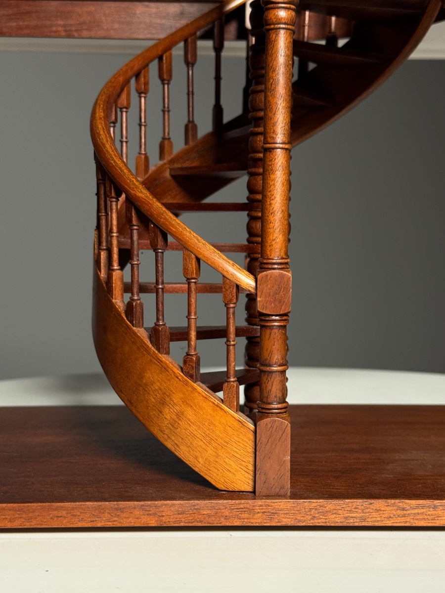 Maquette d'escalier architectural vintage-photo-3