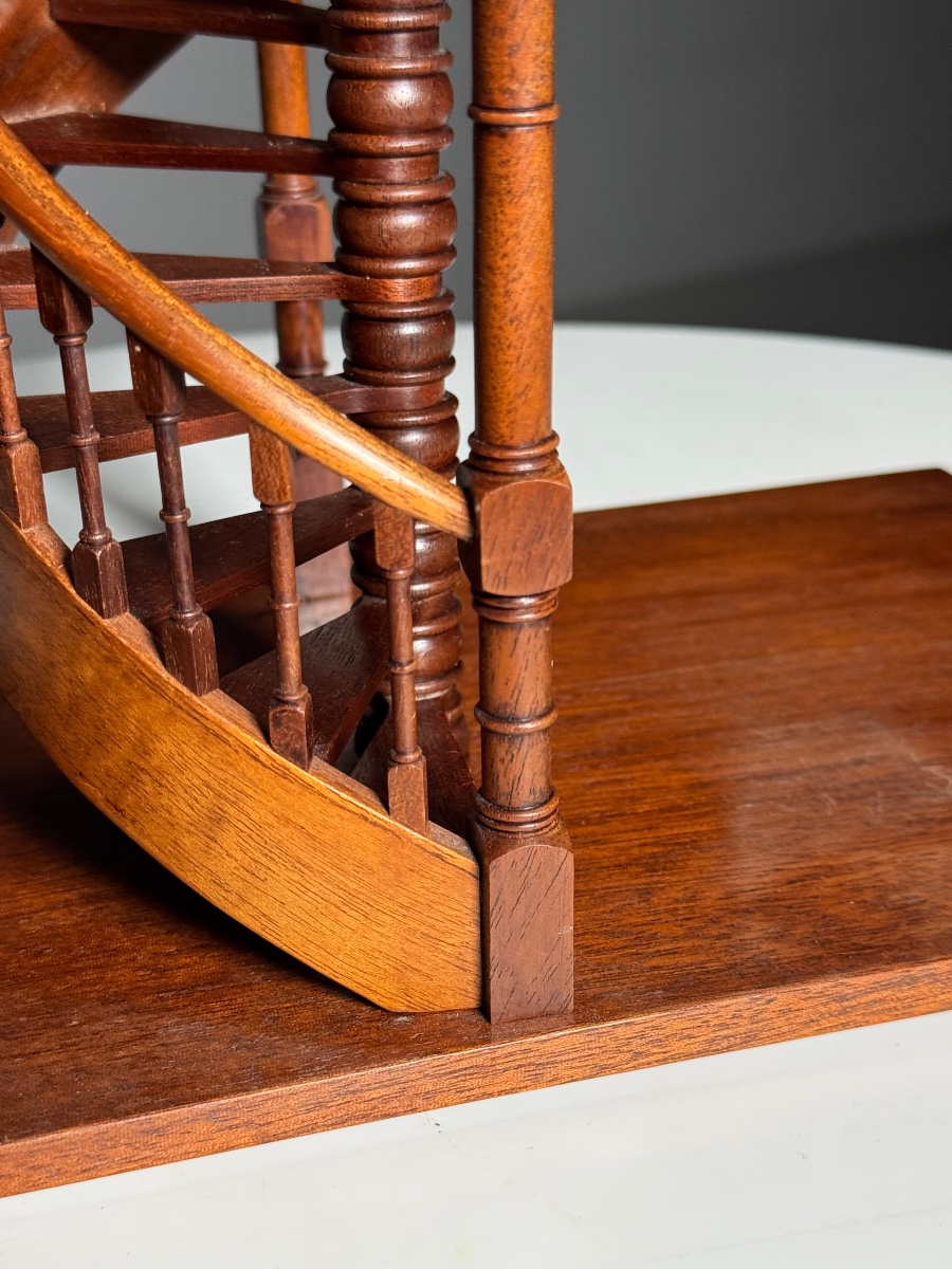 Maquette d'escalier architectural vintage-photo-4