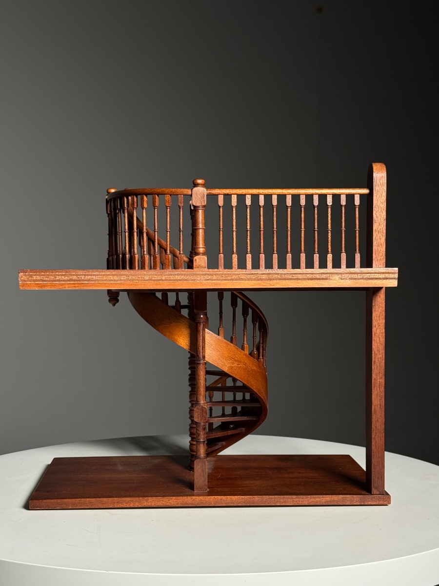 Maquette d'escalier architectural vintage