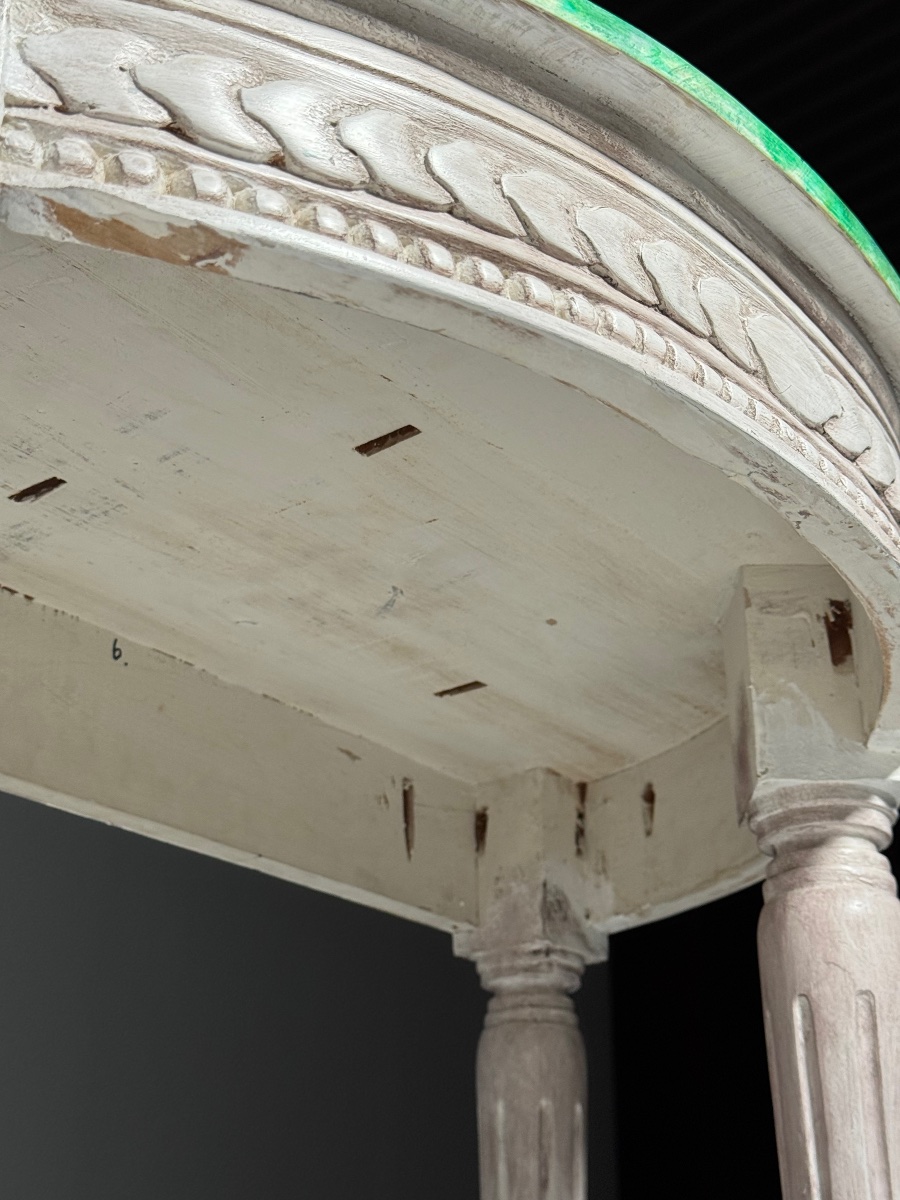 Lot de 2 consoles de style Louis XVI avec plateau en faux malachite-photo-1