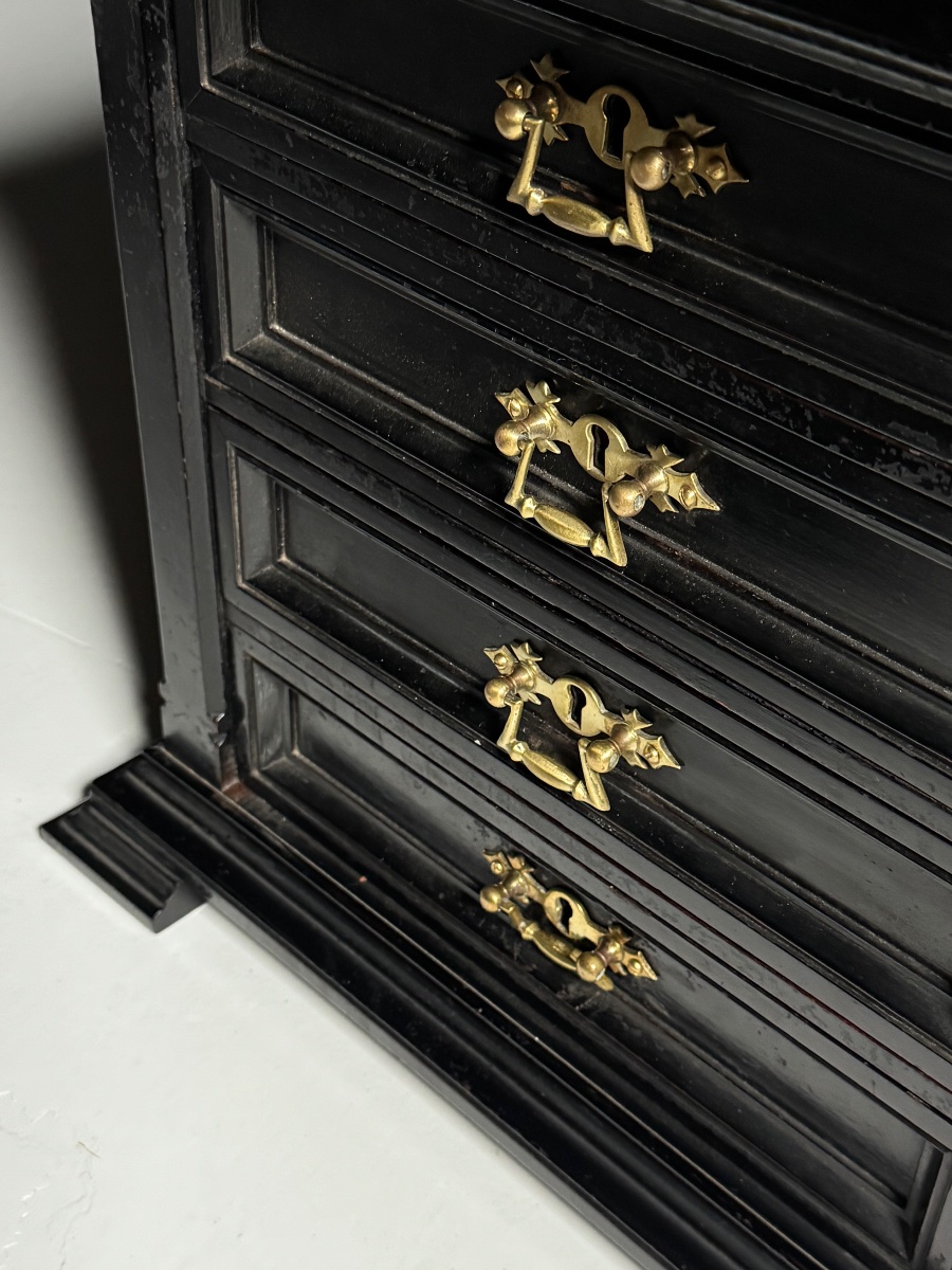 19th-century Jewelry Box, Black-photo-1