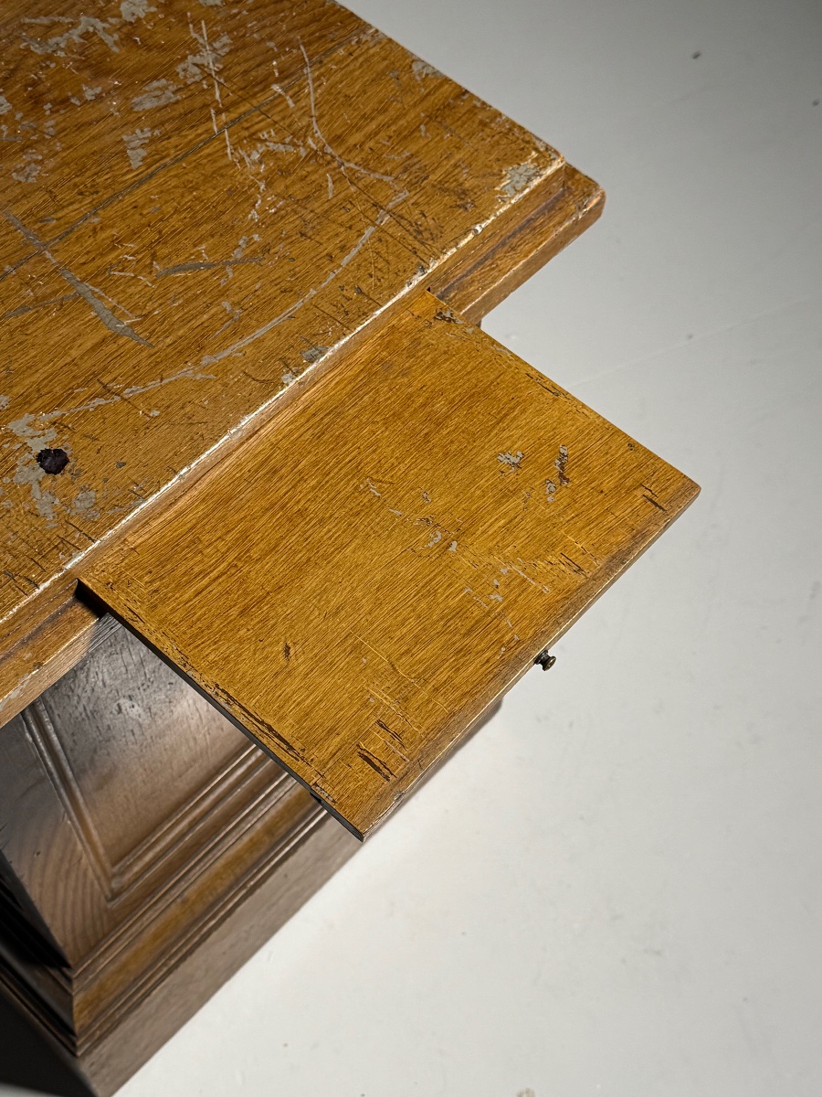 Socle classique en bois du XXe siècle-photo-1