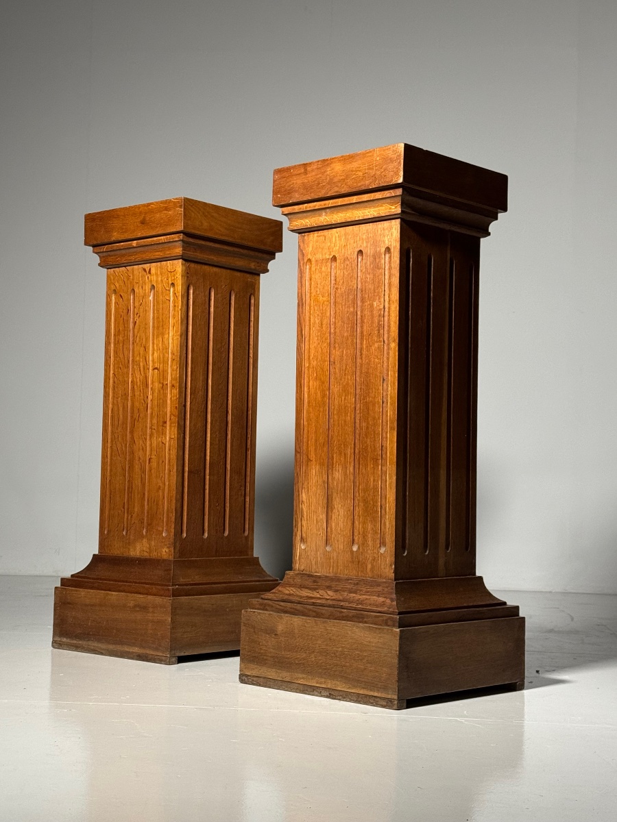 Set Of 2 Solid Oak Columns