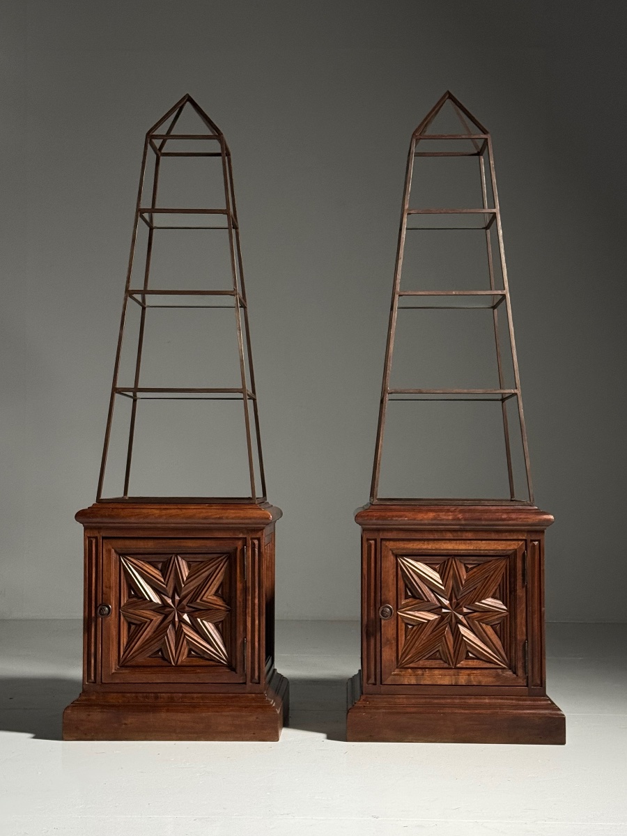 Set Of 2 Obelisk-shaped Shelves-photo-4