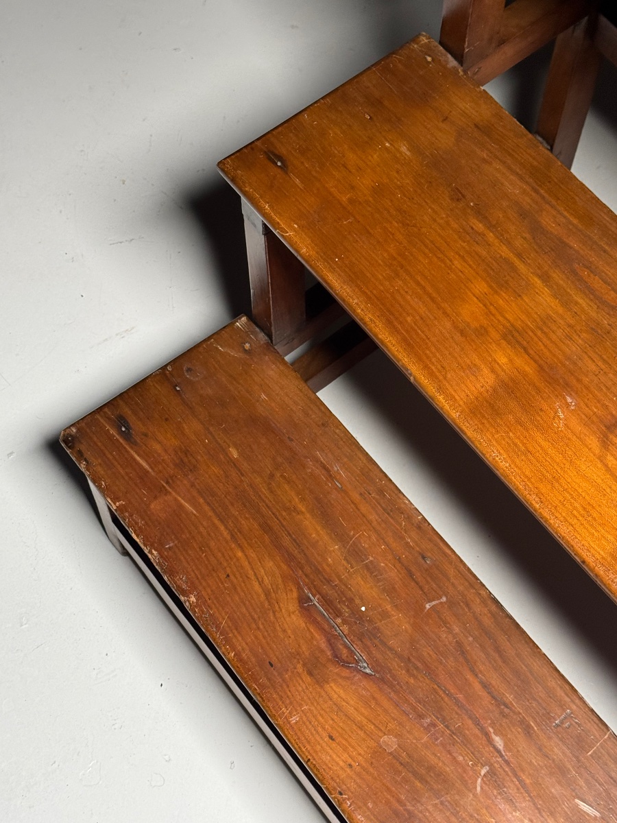 Petit escabeau en bois pour bibliothèque-photo-2