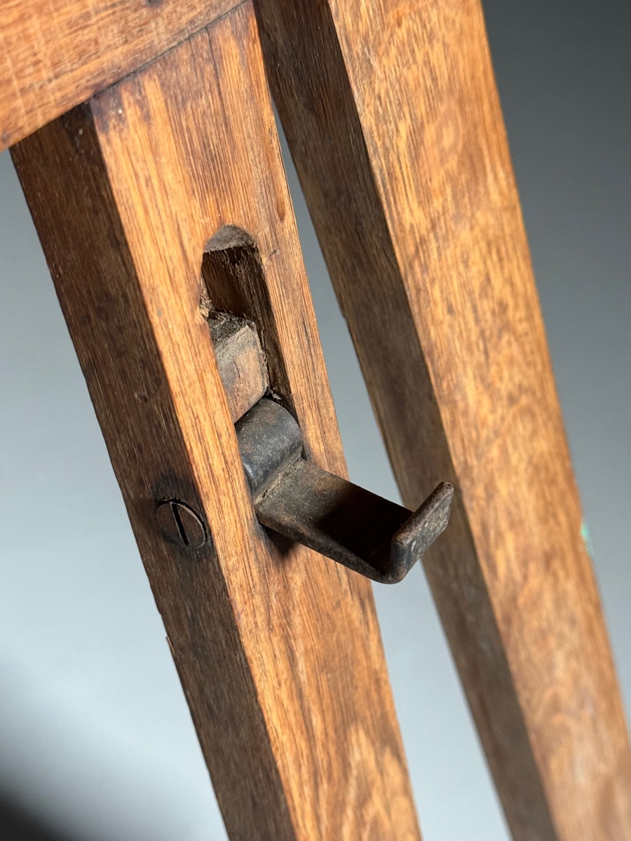 Oak Easel, 1900–1930-photo-4