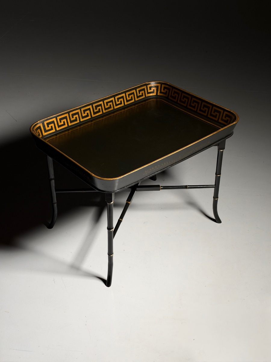 Tablette en faux bambou
