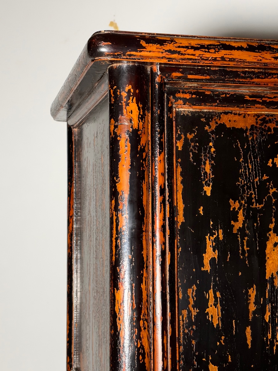 Garde robe asiatique de la fin du XXe siècle-photo-1
