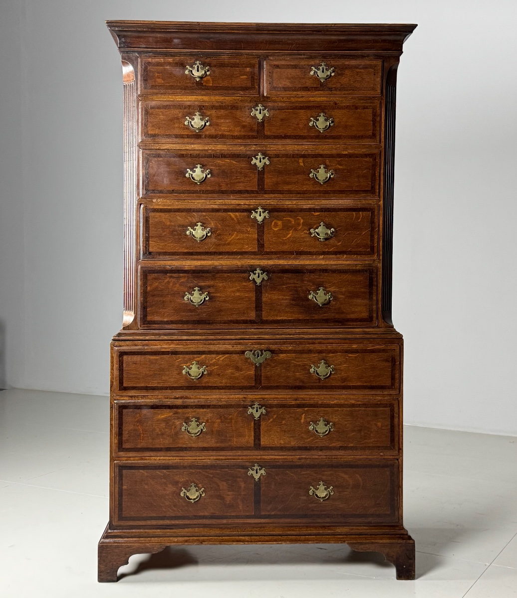 19th-century English Chest Of Drawers-photo-1