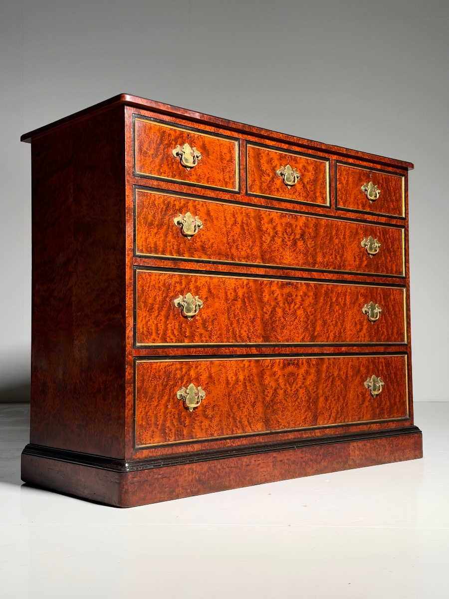 Waring & Gillow English Chest Of Drawers-photo-3
