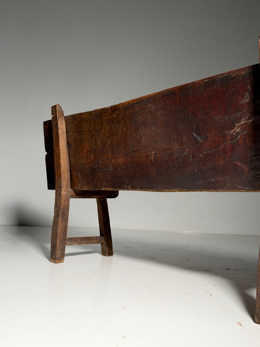 18th-century Spanish Bench-photo-2
