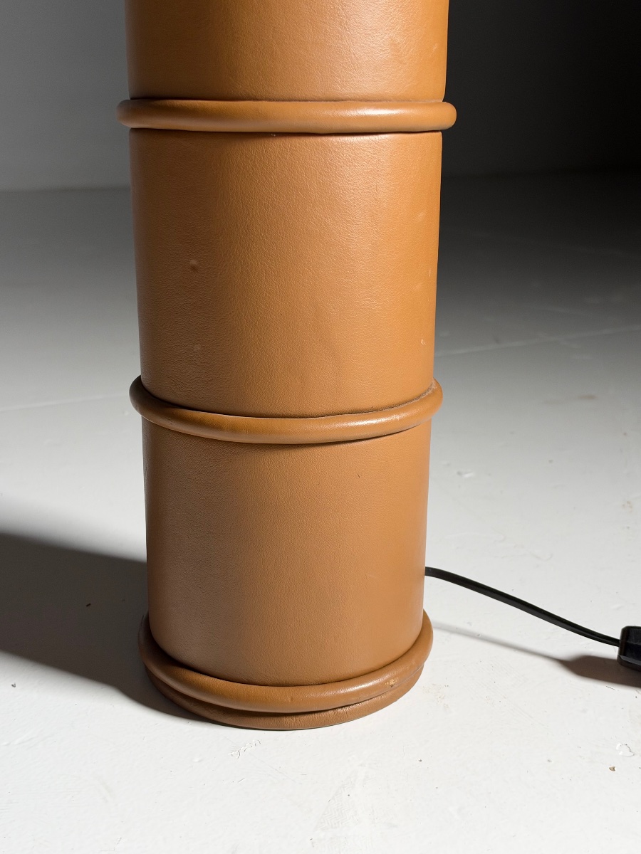 Large Leather Table Lamp-photo-3