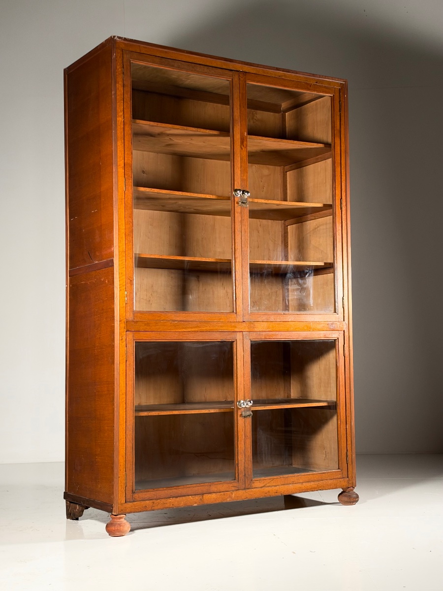 Vintage Oak Display Cabinet-photo-3