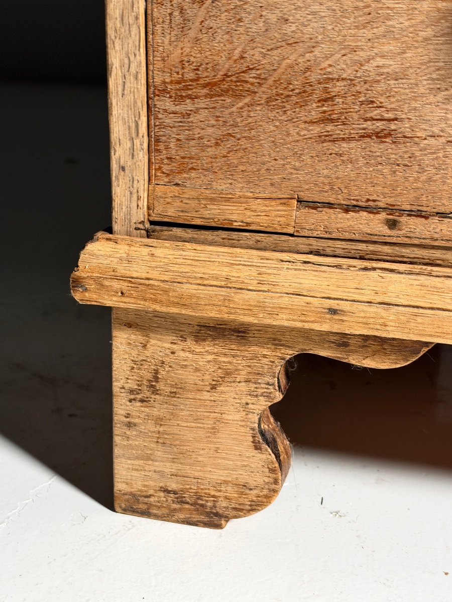 Commode anglaise en chêne du XIXe siècle-photo-6