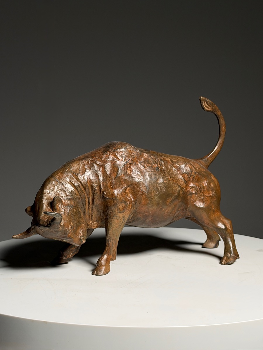 Bronze Statue By P. Chenet Depicting A Bull-photo-4