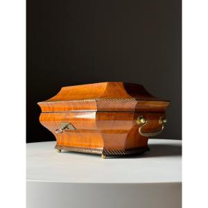 19th Century English Music Box For Jewelry