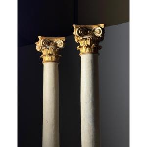 18th-century Columns With Gilded Capitals