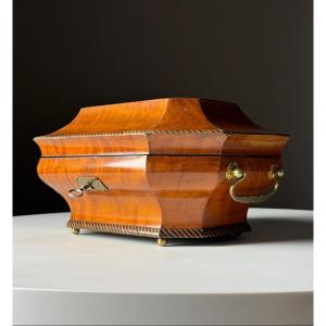 19th Century English Music Box For Jewelry