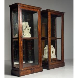Lot de 2 vitrines en acajou du XIXe siècle
