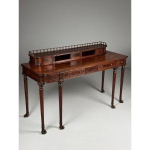 Table de buffet de style Régence anglaise, XXe siècle