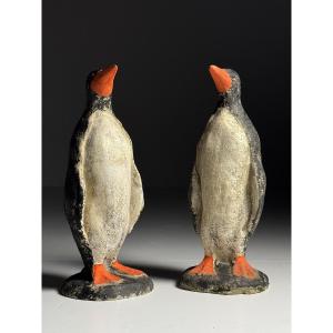 Statue de pingouin en béton 
