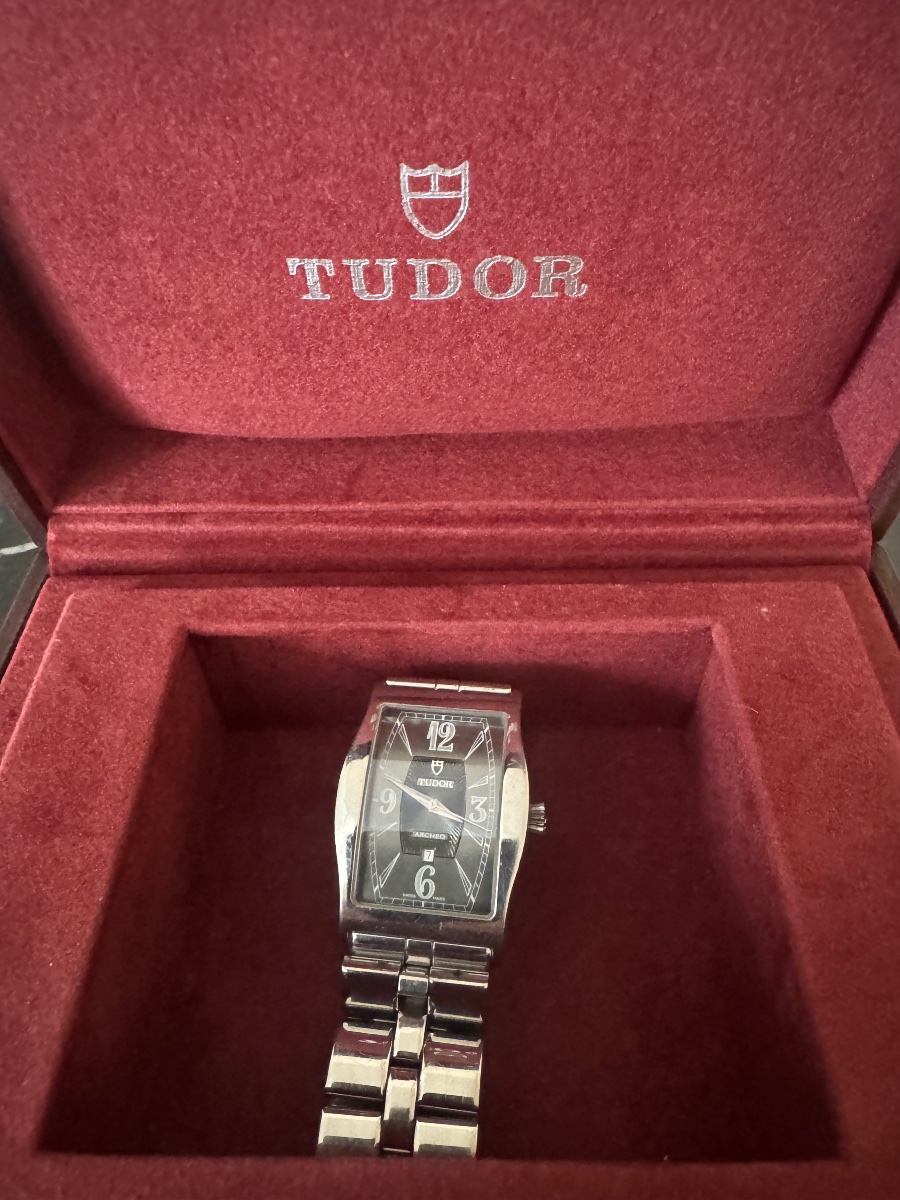 Montre Tudor Archéo
