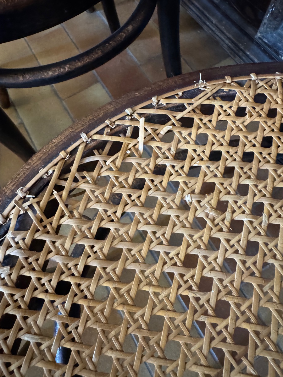 Thonet No. 14 Chairs -photo-3