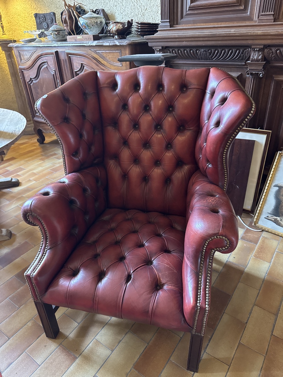 Fauteuil en cuir chesterfield 